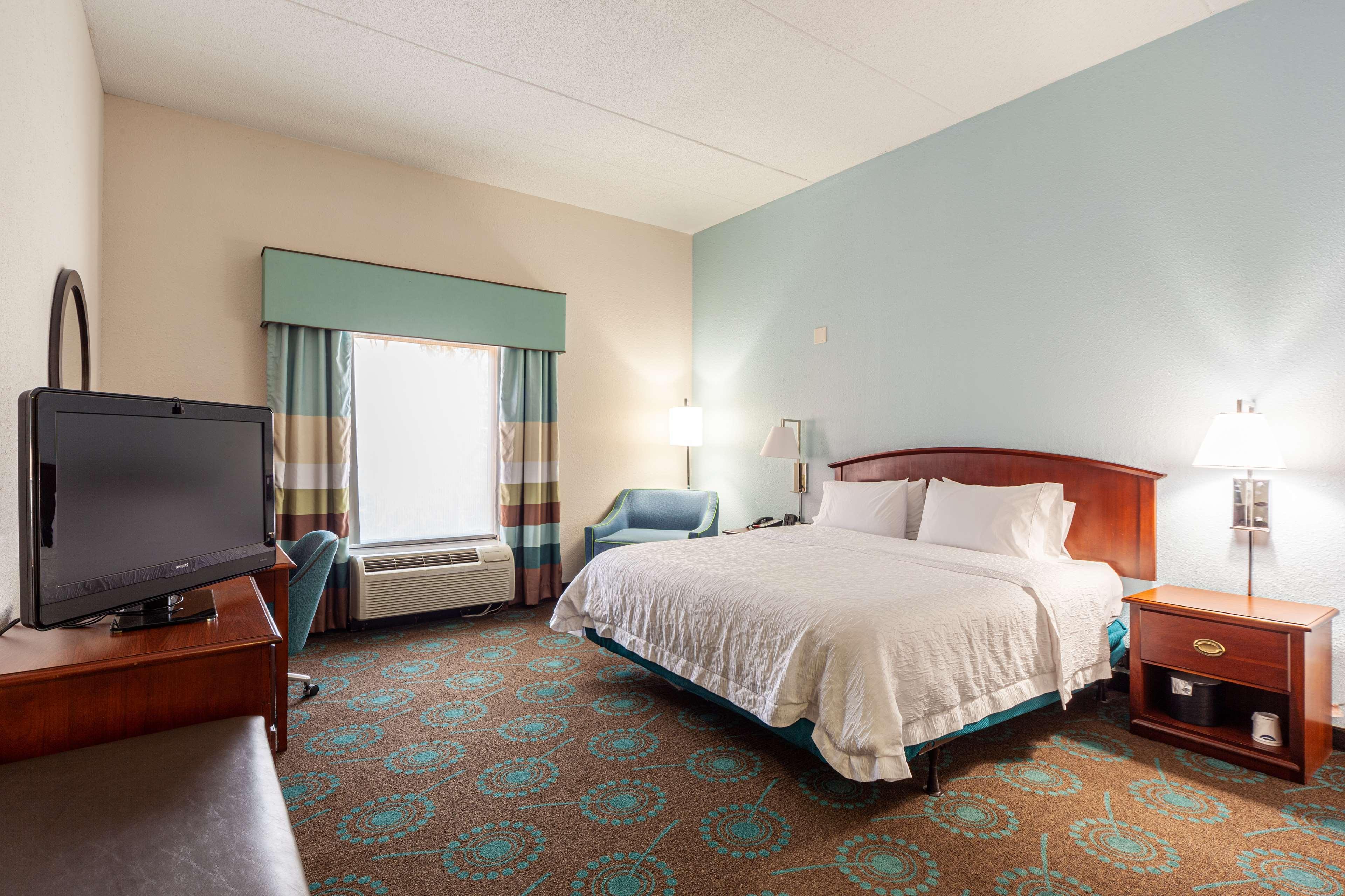 Hampton Inn Front Royal Exterior photo